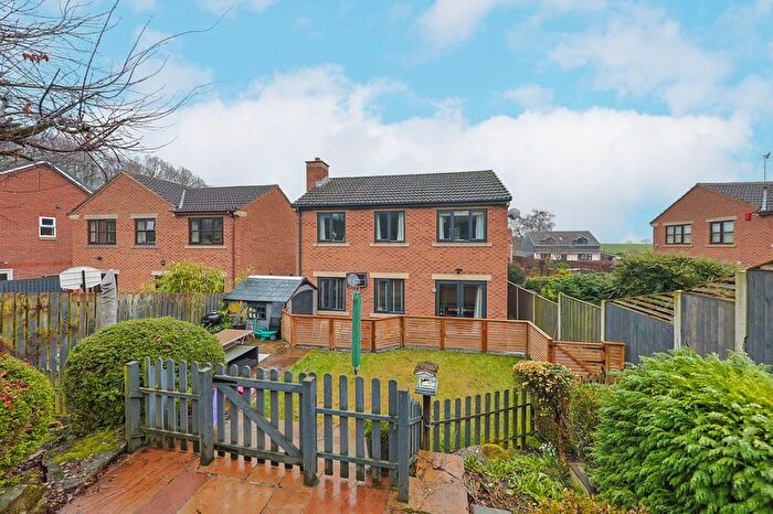 4 Bedroom Detached House For Sale In Aviemore Close, New Whittington, Chesterfield, S43
