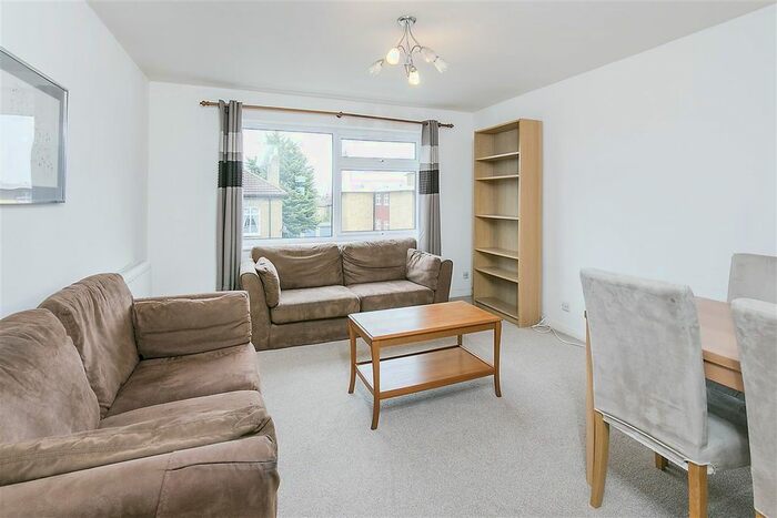 1 Bedroom Flat To Rent In Hartfield Road, Wimbledon, SW19