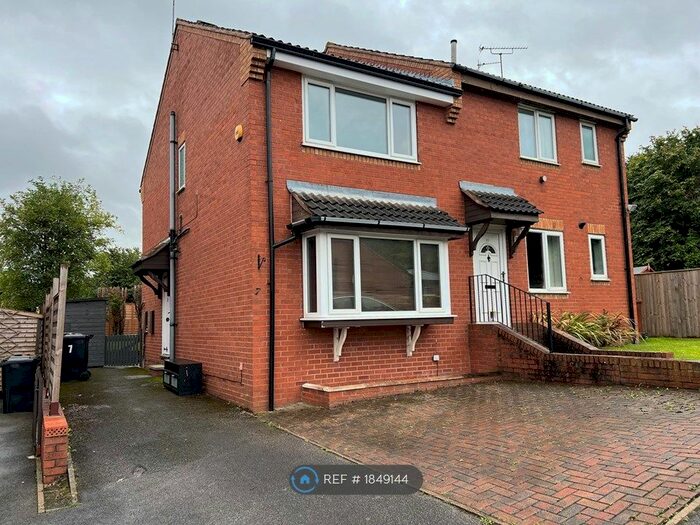 2 Bedroom Semi-Detached House To Rent In Partridge Close, Morley, Leeds, LS27