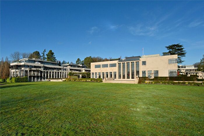 2 Bedroom Flat To Rent In Charters Road, Ascot, Berkshire, SL5