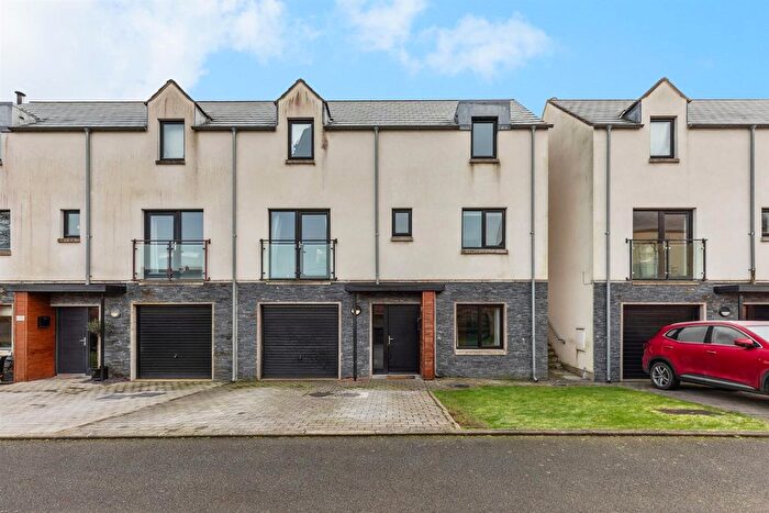 4 Bedroom Semi Detached House For Sale In Birch Lane, Saintfield, BT24