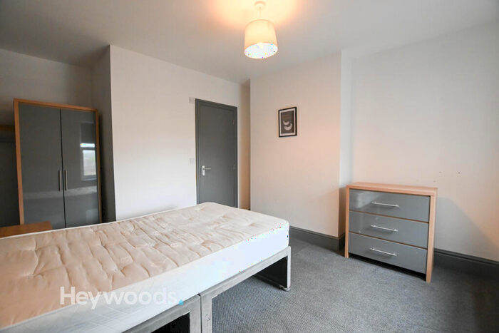 1 Bedroom House Of Multiple Occupation To Rent In Waterloo Road, Hanley, Stoke-on-Trent, ST6