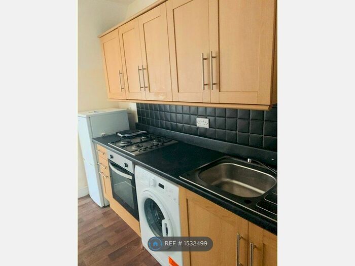 1 Bedroom Flat To Rent In Lovat Road, Preston, PR1