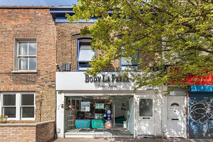 2 Bedroom Terraced House For Sale In Roman Road, Bow, E3