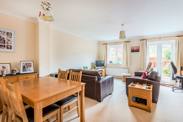 3 Bedroom Terraced House To Rent In Powell Gardens, Redhill, RH1