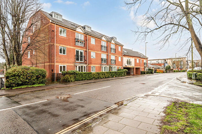 2 Bedroom Flat For Sale In Twyford Road, Eastleigh, Hampshire, SO50