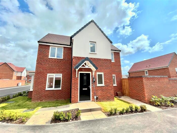 3 Bedroom Property To Rent In Horwood Drive, Gedling, Nottingham, NG4