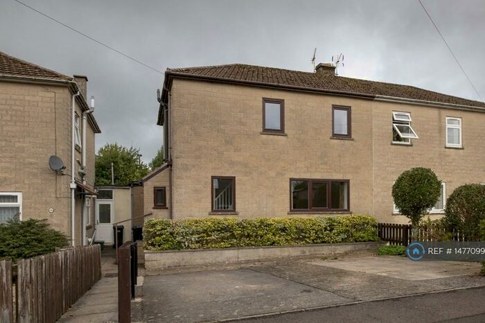 3 Bedroom Semi-Detached House To Rent In Cranmore Place, Bath, BA2
