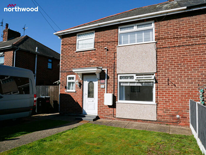 3 Bedroom Semi Detached House For Sale In Maelor View, Pen Y Cae, Wrexham, LL14