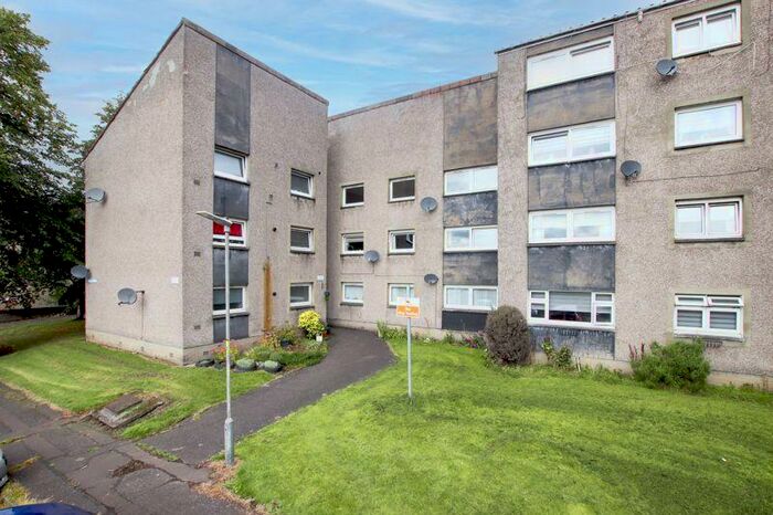2 Bedroom Flat To Rent In Mill Court, Glasgow, G73