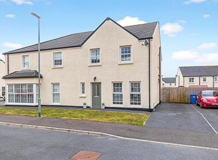 3 Bedroom Semi-Detached House For Sale In Forde Gardens, Downpatrick, BT30