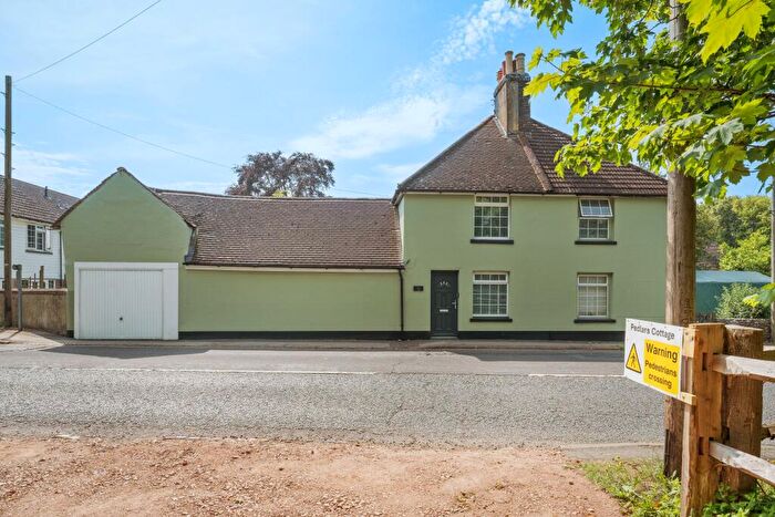 3 Bedroom Semi-Detached House For Sale In Pedlars Cottage, Pevensey, BN24