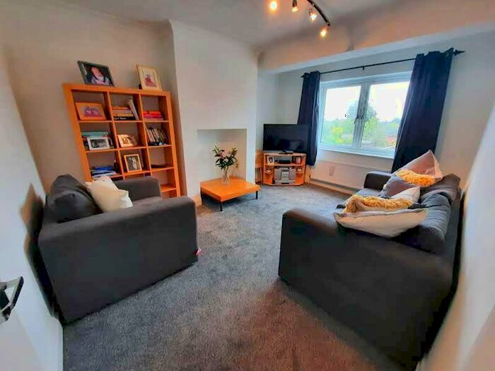 3 Bedroom Property To Rent In Staines Road, Feltham, TW14