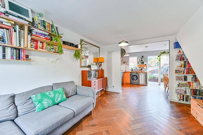 3 Bedroom Terraced House For Sale In Southerngate Way, New Cross, London, SE14