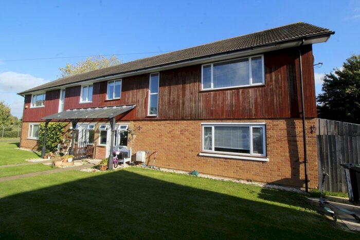 4 Bedroom Semi-Detached House To Rent In Jackson Place, Chicksands, Shefford, Bedfordshire, SG17