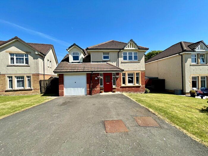 4 Bedroom Detached Villa For Sale In Virtue Well View, Glenmavis, Airdrie, ML6
