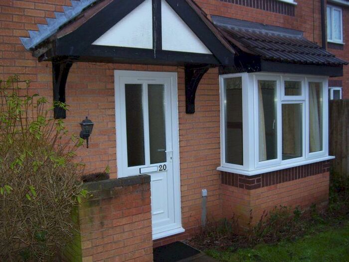 1 Bedroom Maisonette To Rent In Berkeley Close, Weavers Green, CV11