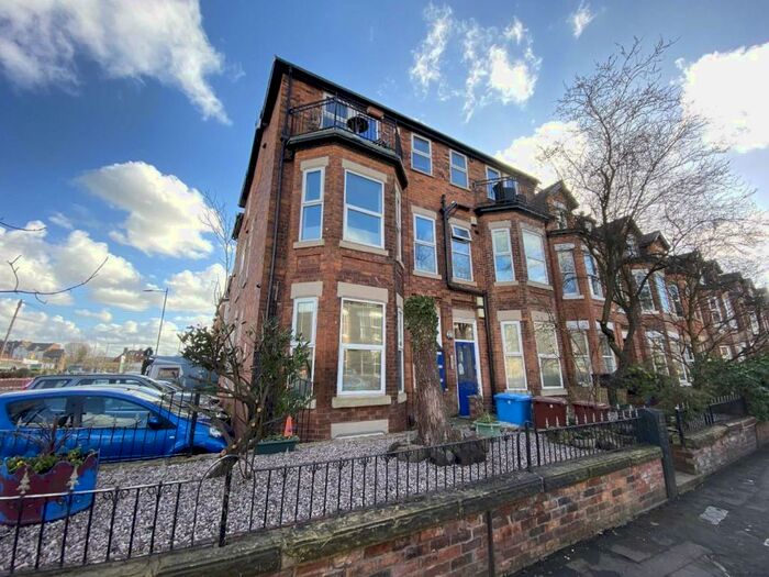 1 Bedroom Flat To Rent In Warwick Road, Chorlton Cum Hardy, M21