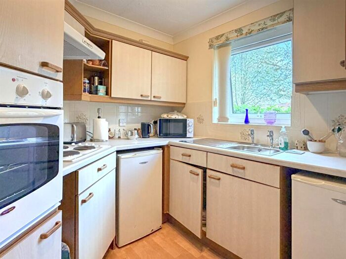 1 Bedroom Retirement Property For Sale In Dacre Street, Morpeth, NE61