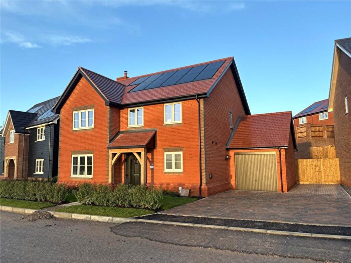 4 Bedroom Detached House For Sale In Tower House Farm, The Street, Mortimer, Reading, RG7