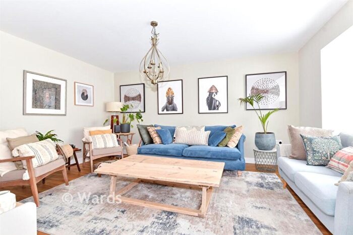 3 Bedroom Detached House For Sale In Collier Street, Yalding, Maidstone, Kent, ME18