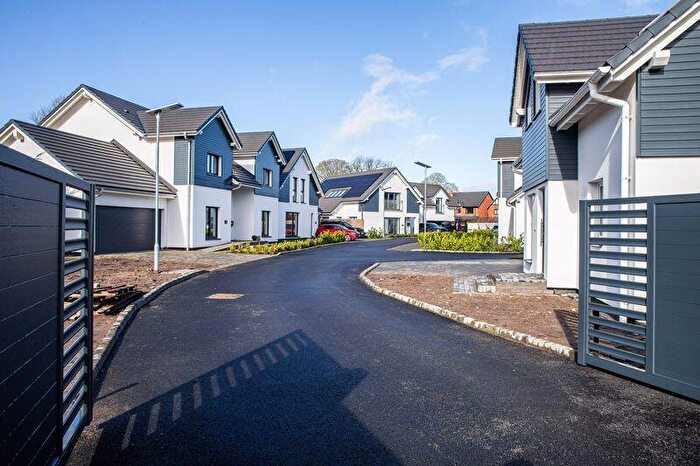 4 Bedroom Detached House For Sale In Cheney Close, Off Cheerbrook Road, Willaston, CW5