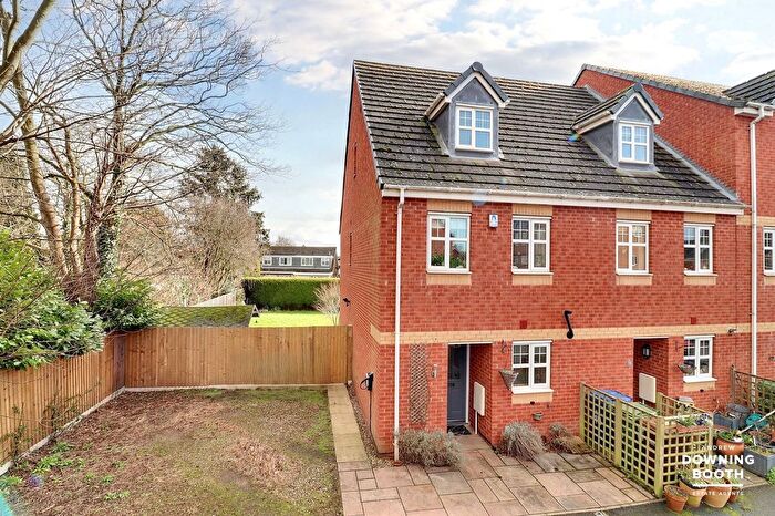 3 Bedroom End Of Terrace House For Sale In Richardson Way, Rugeley, WS15