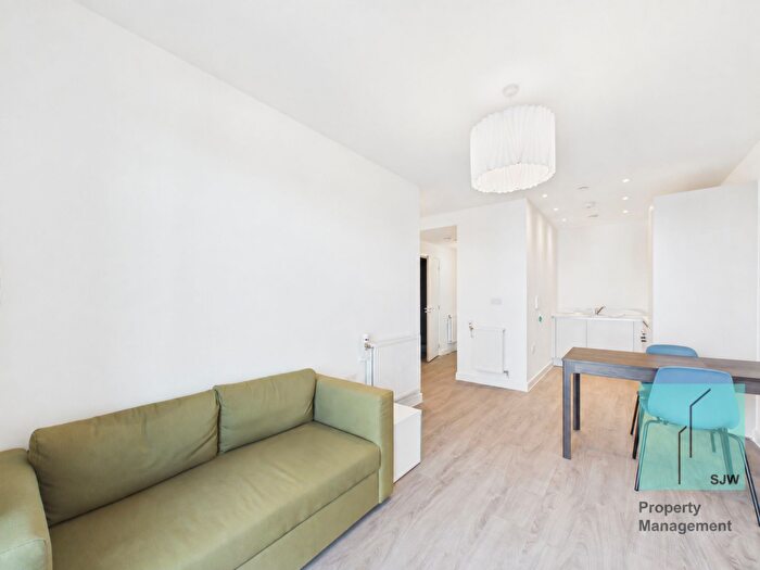1 Bedroom Flat To Rent In Brook Avenue, Pullman House, HA9