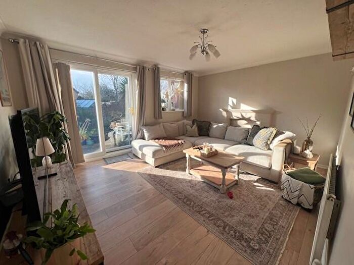 3 Bedroom House To Rent In Springfields, Llanelli, Carmarthenshire, SA15