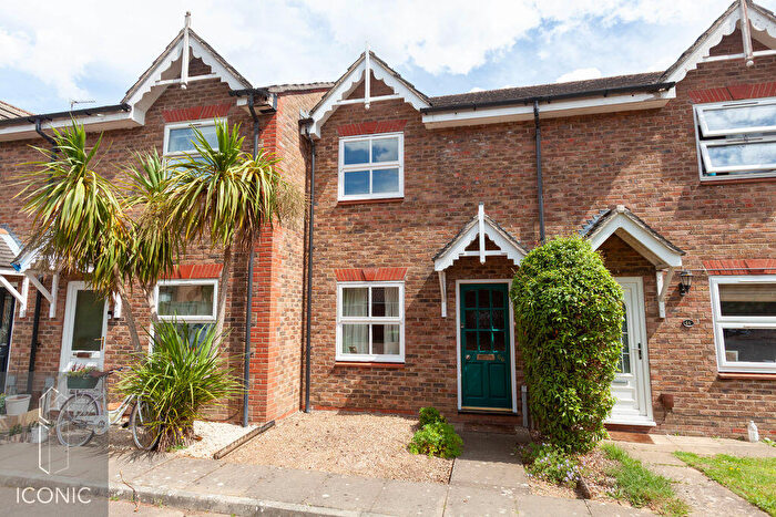 2 Bedroom Terraced House For Sale In Freeland Close, Taverham, Norwich, NR8