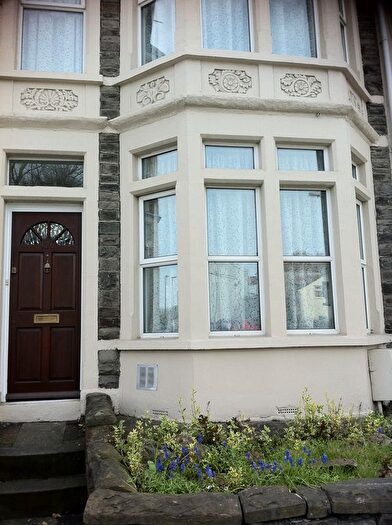 3 Bedroom Terraced House To Rent In Whitehall Road, Bristol, BS5