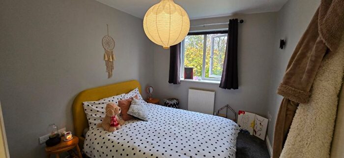 2 Bedroom Flat To Rent In Cumberland Avenue, Manchester, M27