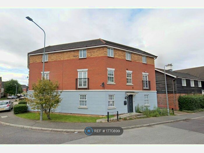 5 Bedroom Semi-Detached House To Rent In Plaiters Way, Braintree, CM7