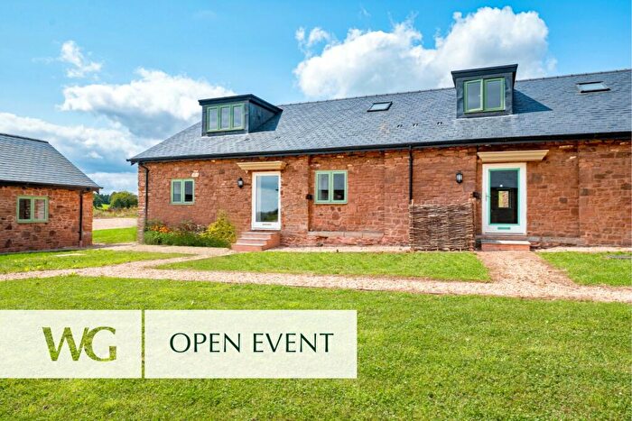 2 Bedroom Barn Conversion For Sale In Broadclyst, Exeter, EX5