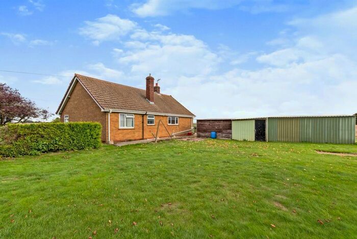 3 Bedroom Detached Bungalow For Sale In Upwell Road, March, PE15