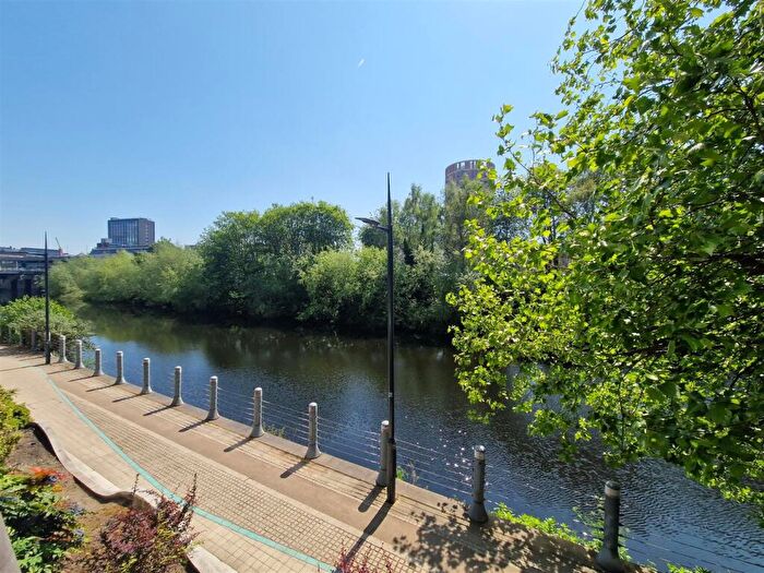 2 Bedroom Flat To Rent In Whitehall Quay, LS1