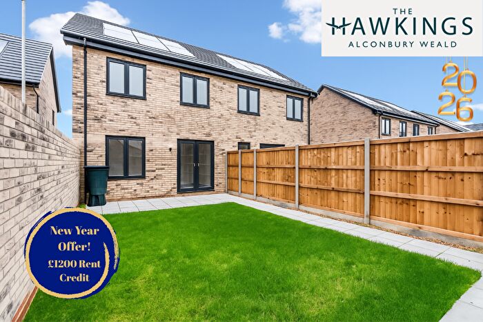 3 Bedroom Semi Detached House To Rent In The Hawkings, Huntingdon, Cambridgeshire, PE28