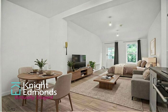 1 Bedroom Flat For Sale In Union Street, Maidstone, ME14