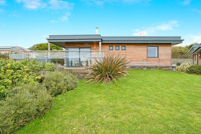 2 Bedroom Bungalow For Sale In Mor Cliff, Beacon Drive, St Agnes, TR5