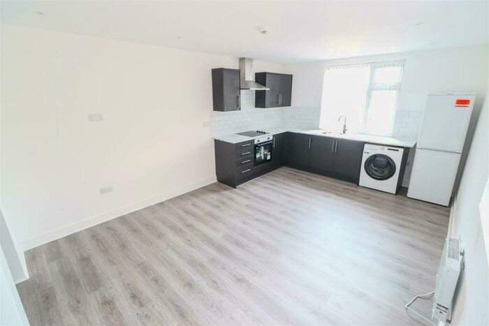 1 Bedroom Apartment To Rent In Queens Road, Coventry, CV1