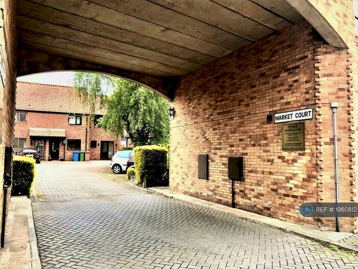 1 Bedroom Flat To Rent In Market Court, South Cave, HU15