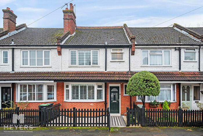 3 Bedroom Terraced House For Sale In Osborne Road, Wimborne, BH21