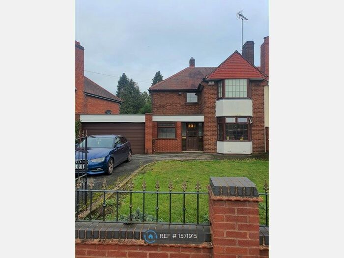 3 Bedroom Semi-Detached House To Rent In Ray Hall Lane, Birmingham, B43