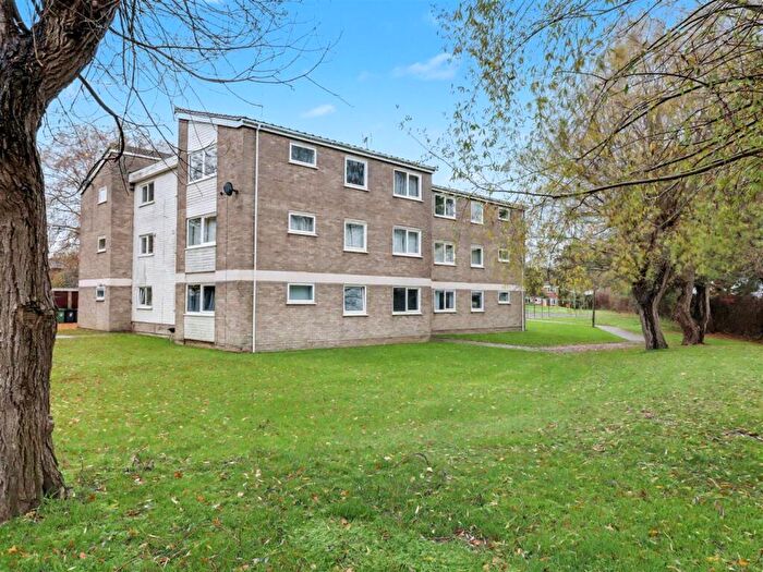 2 Bedroom Apartment For Sale In Ormesby Road, Badersfield, Norwich, NR10