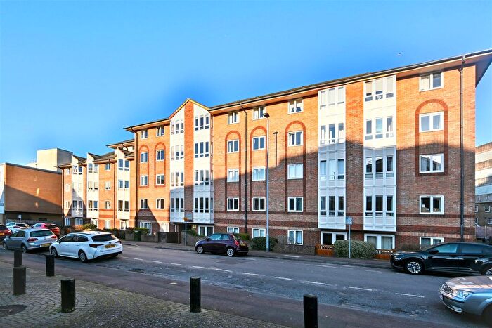 2 Bedroom Flat For Sale In Trinity Place, Eastbourne, BN21
