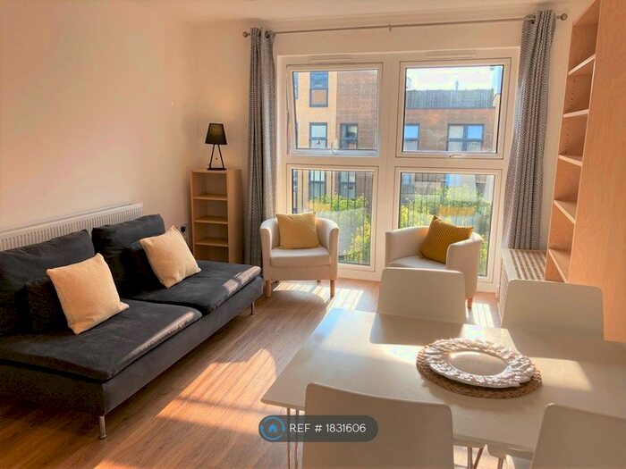 1 Bedroom Flat To Rent In Letchworth Road, Stanmore, HA7