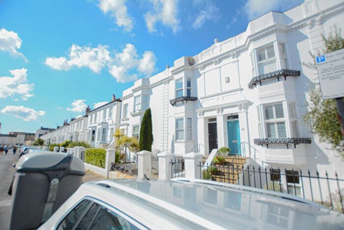 1 Bedroom Flat To Rent In Osborne Villas, Hove, BN3