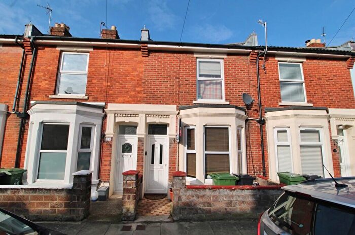 3 Bedroom Terraced House For Sale In Kingsley Road, Southsea, PO4