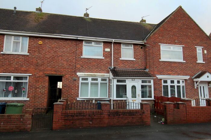 3 Bedroom Semi-Detached House To Rent In Queen Elizabeth Drive, Houghton Le Spring, DH5
