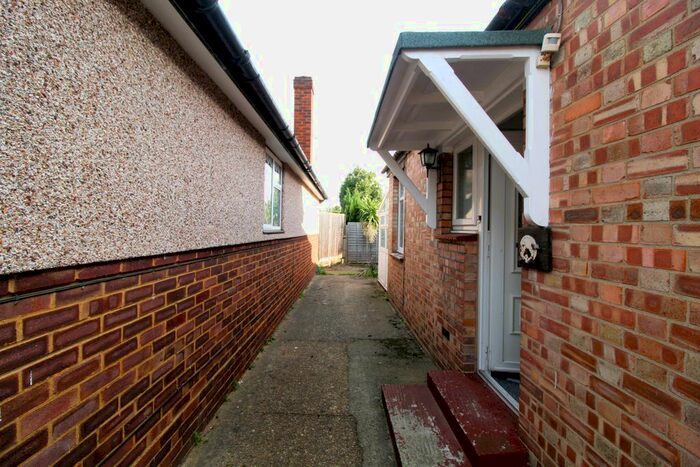 3 Bedroom Detached House To Rent In Micawber Avenue, Uxbridge, UB8